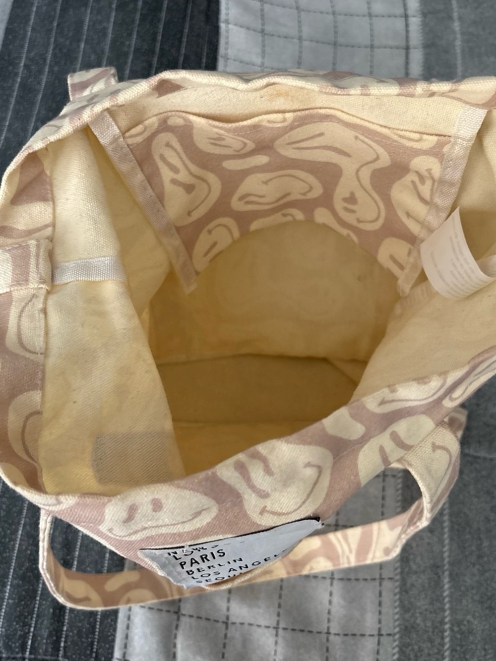 Canvas Tote Bag in Light Pink and Cream - Picture 1 of 2